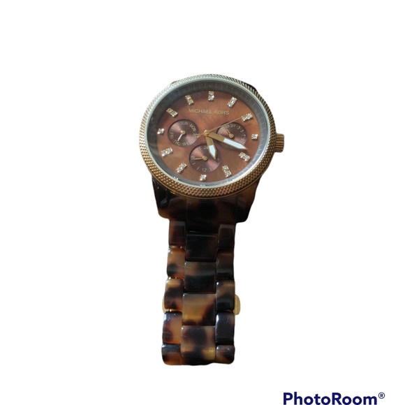 Michael Kors Tortoise Watch - Picture 2 of 5